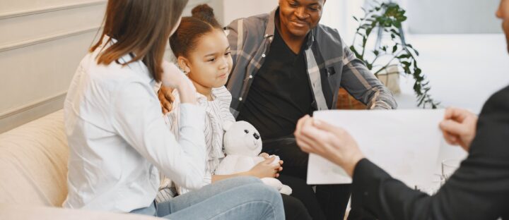 How Family Therapy Helps You Overcome Challenges
