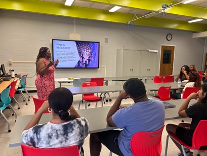 carteret students receiving college presentation