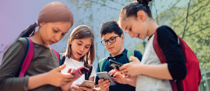 Phones in Schools: New Jersey’s Debate on Safety, Mental Health, and Learning