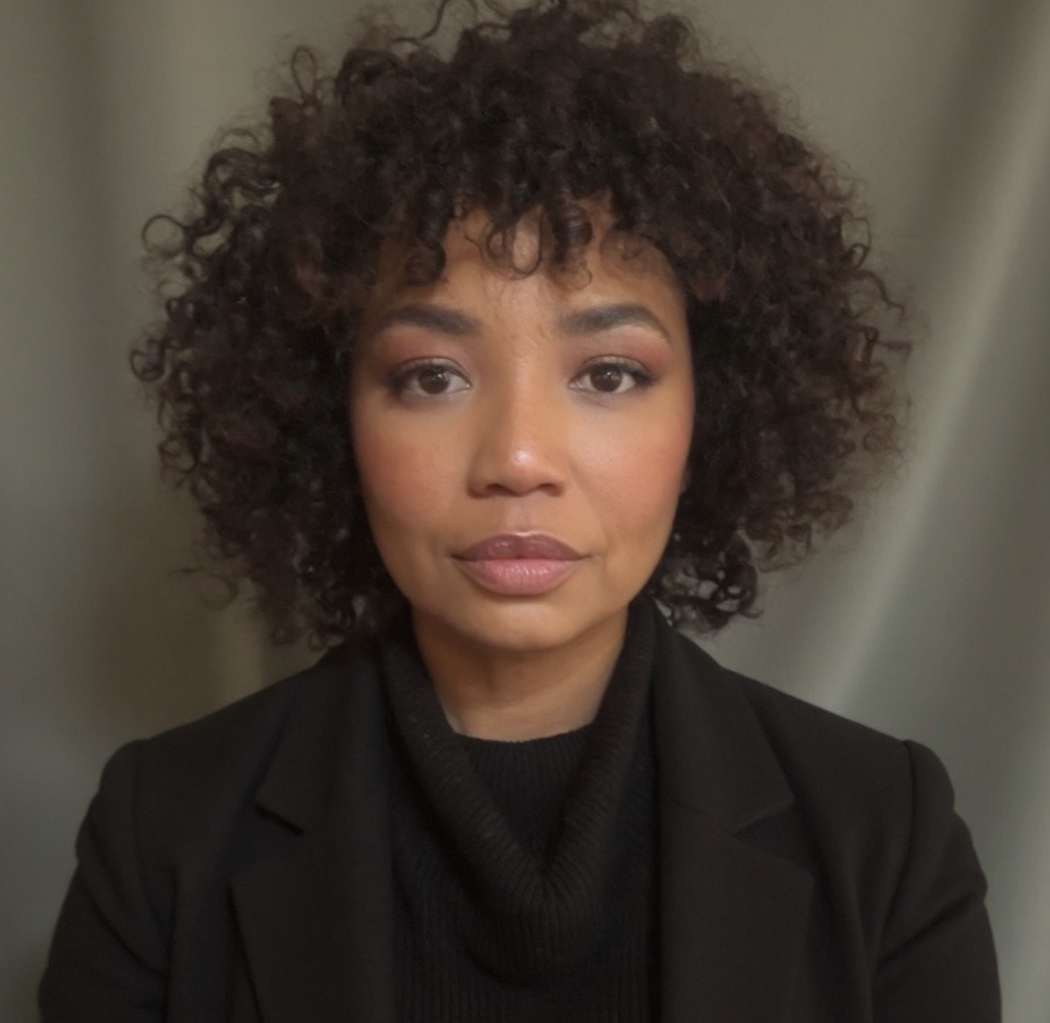 Kara Simmons headshot Kara Simmons headshot